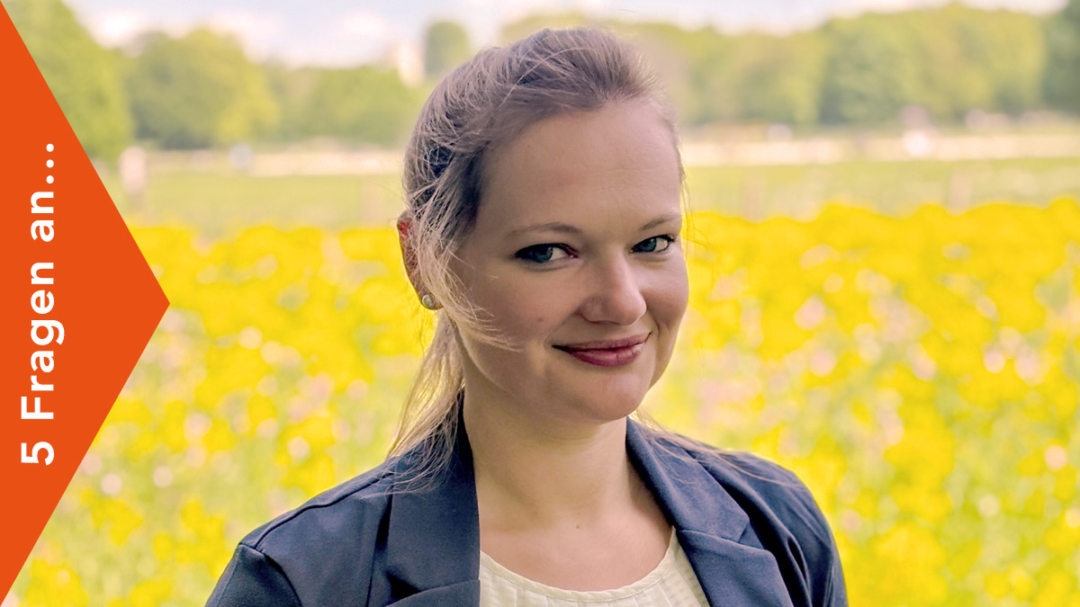 Lehrkraft Juliane Wagner ermöglicht ihren Schülerinnen und Schülern unternehmerische Erfahrungen.